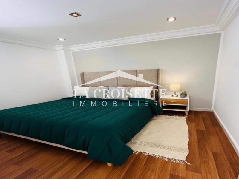 Duplex meublé S+2 avec vue sur mer à La Marsa